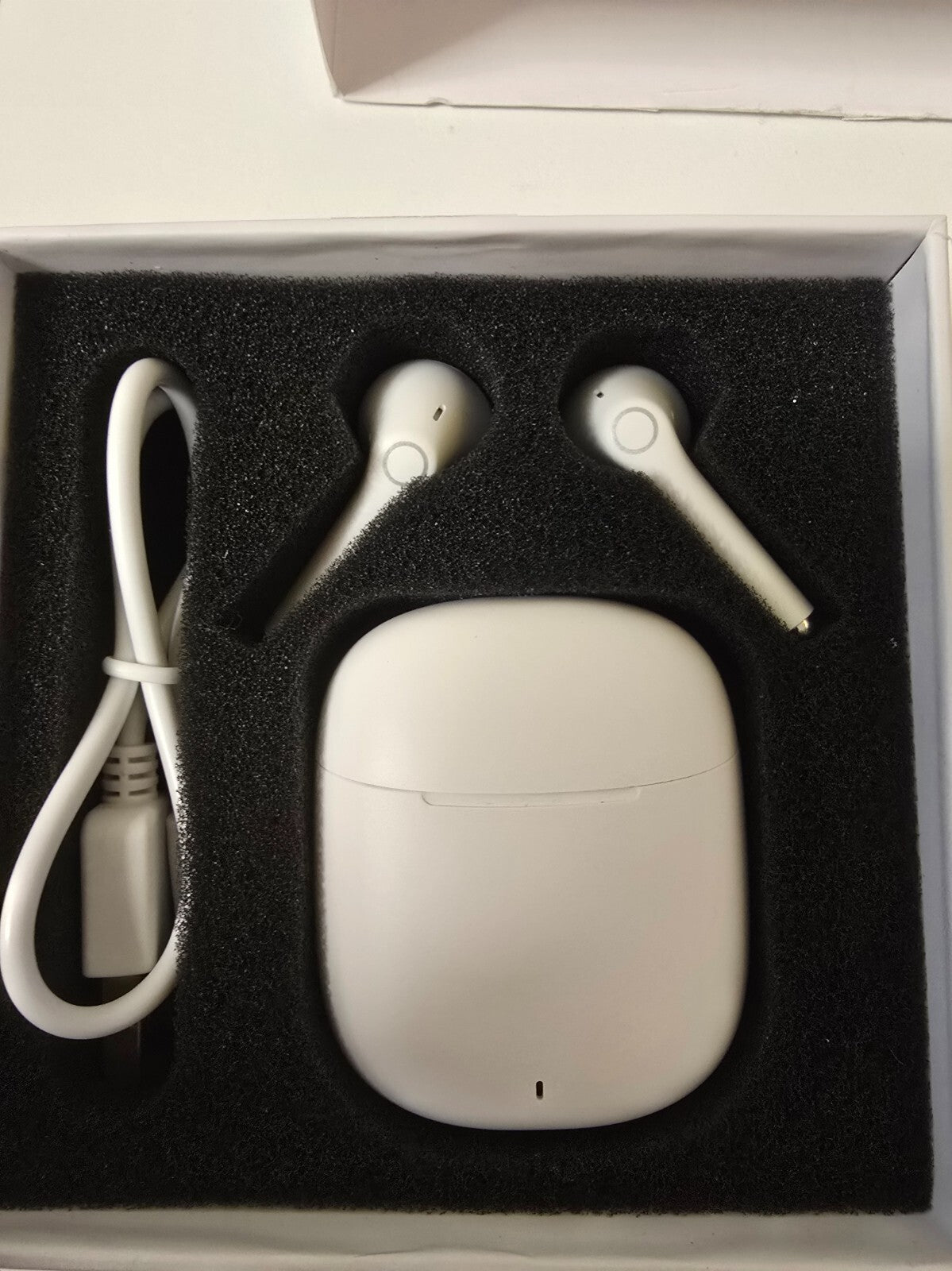 Neu In-Ear Kopfhörer Bluetooth Yoloba. T9 Original Verpackt Verschweißt
