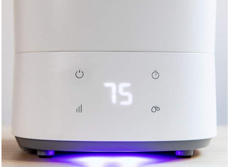 Cecotec Luftbefeuchter BreezeCare 3000. 5,5 Liter Tank