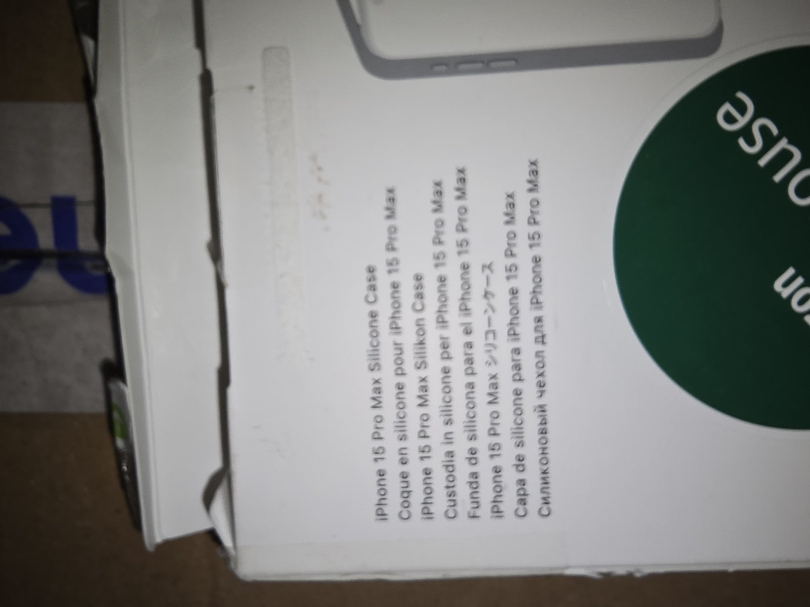 Apple Silikon Case mit MagSafe für iPhone 15 Pro Max - Schwarz