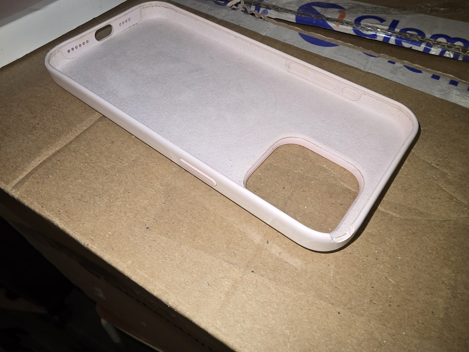 Original iPhone 15 pro max Silikon case mit Mag Safe „hellrosa“